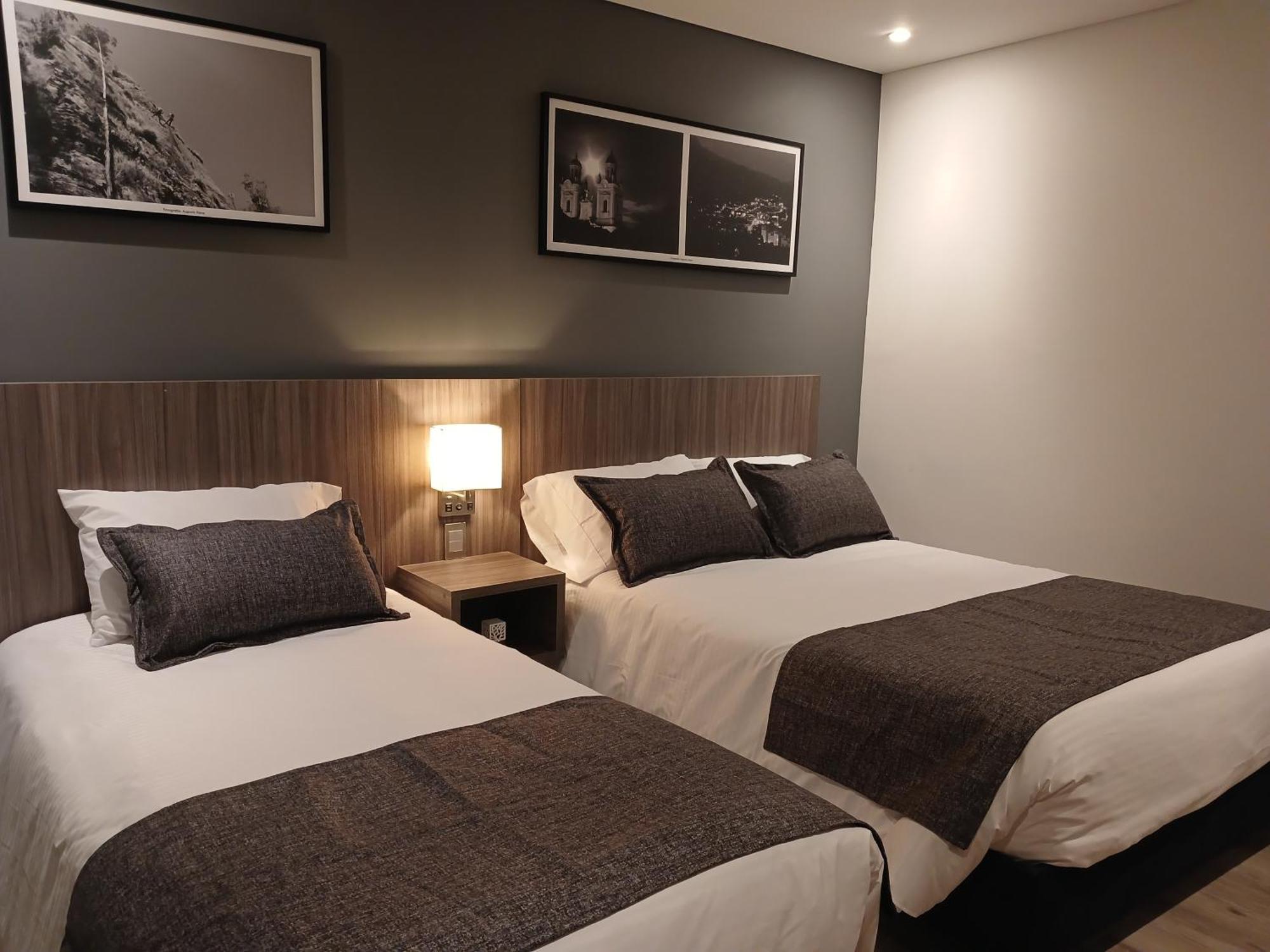 Hotel Santino Jenesano Eksteriør billede