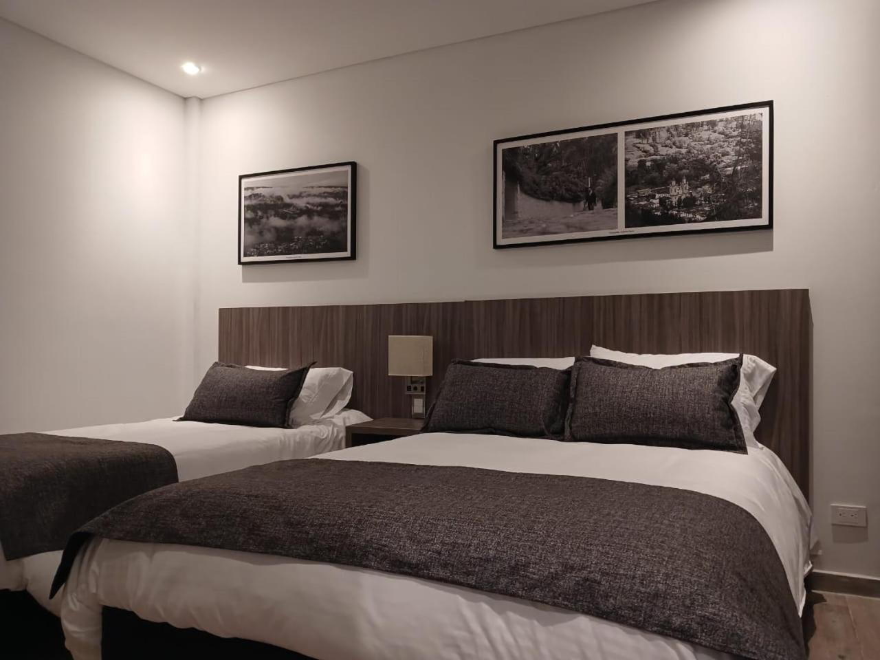 Hotel Santino Jenesano Eksteriør billede